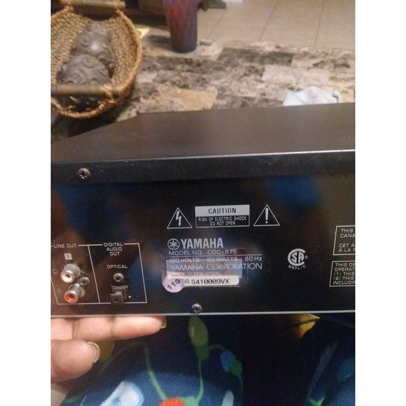 YAMAHA CDC-675 Natural Sound 5 Disc Compact Disc Player VERY NICE - Picture 5 of 6